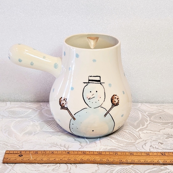 Vintage Rae Dunn, collectable coco/Hot Chocolate Pot. Snow man/ let it snow. - Picture 11 of 13